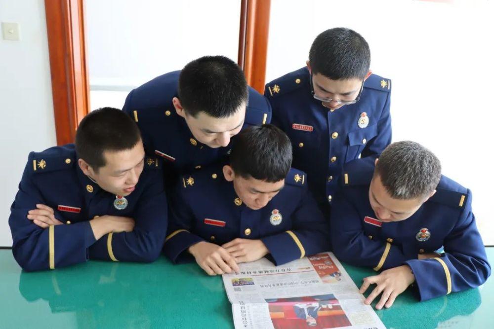 市数管局开展“无烟佳节 与爱同行”主题宣传活动